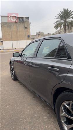 كرايسلر 300